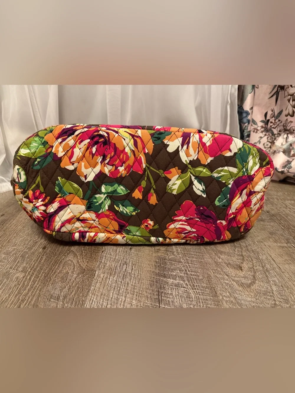 Rare Retired Vera Bradley “English Rose” Quilted Classic Toggle Tote